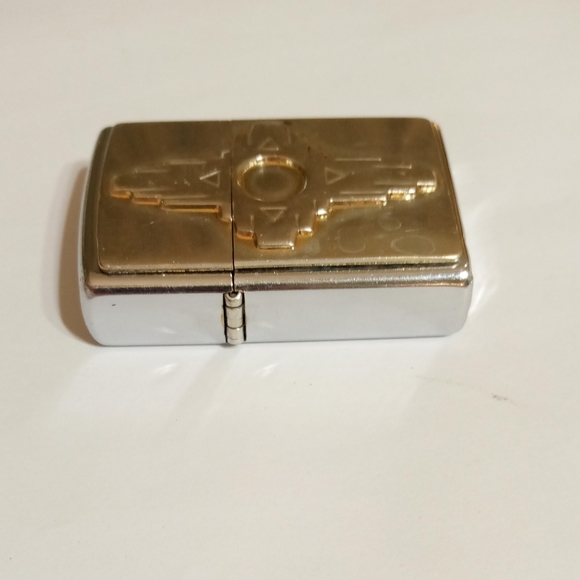 1996 Navajo Native American Symbol Southwest Series Zippo Lighter - Picture 2 of 13
